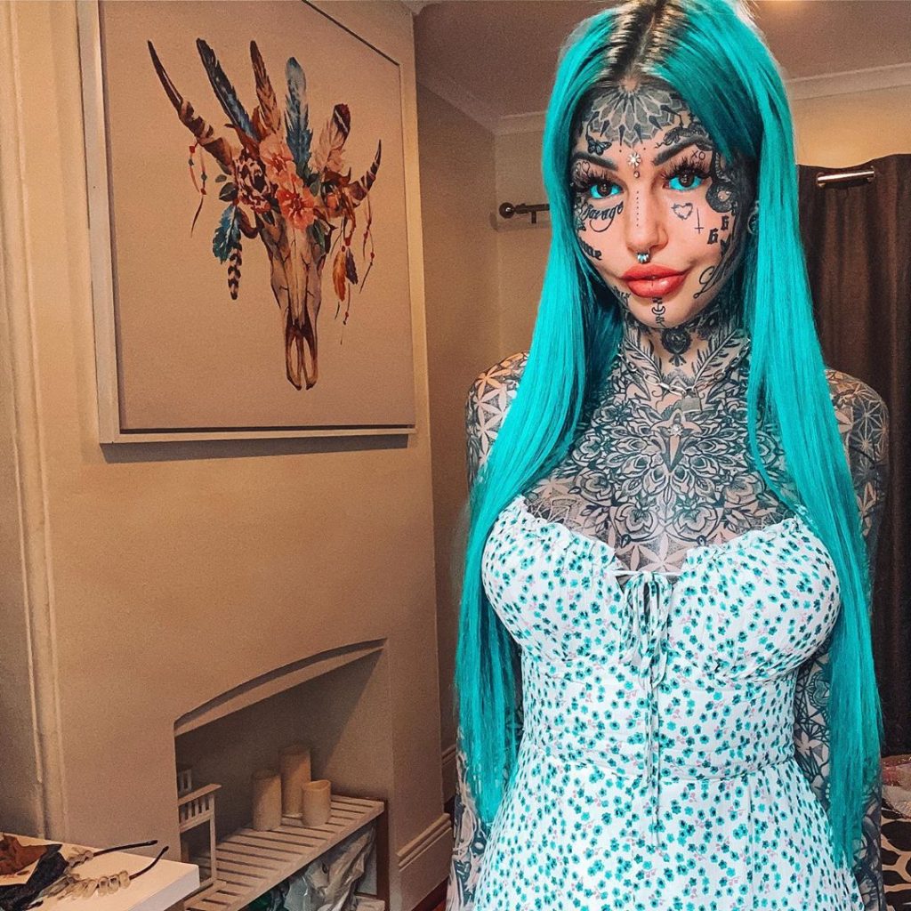 This Tattoo Fanatic Reveals How She Looked Before Ink Luckys Tattoo